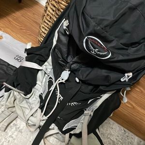 Osprey Hiking Bag Black Grey Talon 33 Day Pack